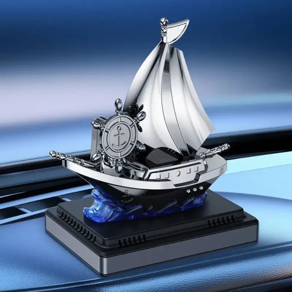 Автоароматизатор Кораблик Vert-16 для автомобіля на сонячній панелі з ароматизатором та обертанням штурвала Vert16 фото
